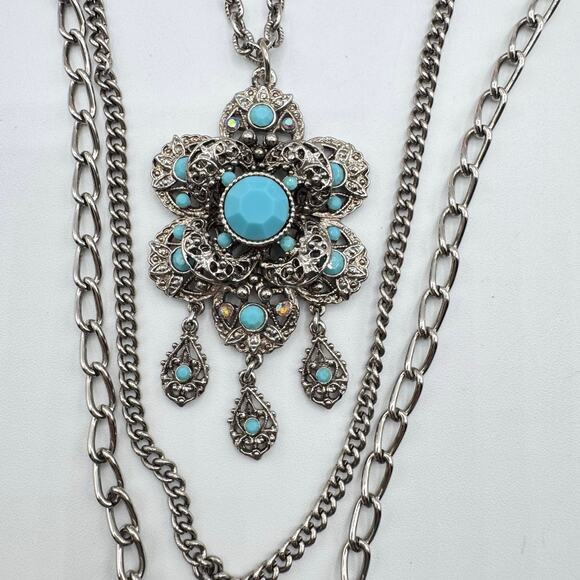 Vintage Ornate Filigree Floral Pendant Multistrand Necklace 60s 70s Statement - Picture 7 of 11